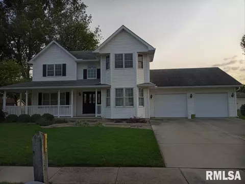 2400 Shabbona Dr, Springfield, IL 62702 photo 1