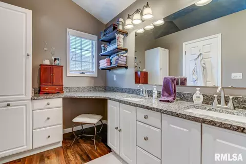 2529 Shawnee Dr, Springfield, IL 62702 photo 18