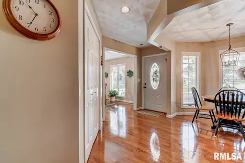 2529 Shawnee Dr, Springfield, IL 62702 photo 4