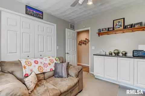 2529 Shawnee Dr, Springfield, IL 62702 photo 23