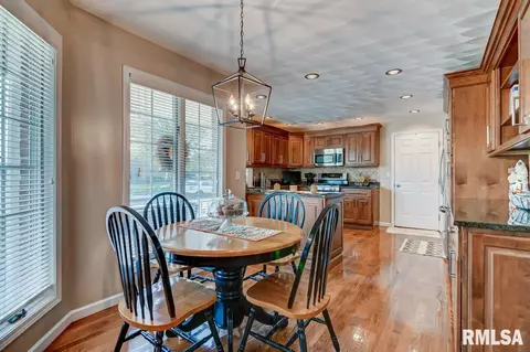 2529 Shawnee Dr, Springfield, IL 62702 photo 8
