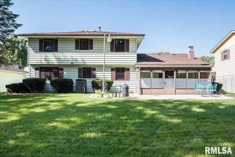 2916 Interlacken Dr, Springfield, IL 62704 photo 10