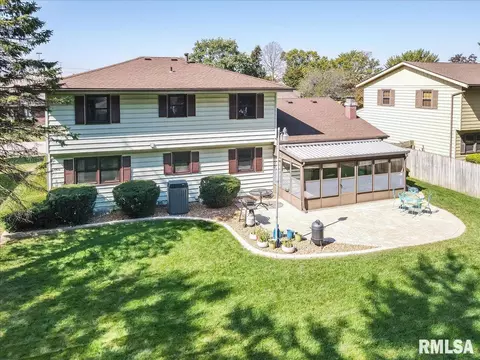 2916 Interlacken Dr, Springfield, IL 62704 photo 9