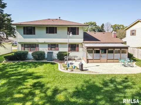 2916 Interlacken Dr, Springfield, IL 62704 photo 7