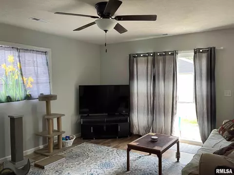 1824 N 20th St, Springfield, IL 62702 photo 9