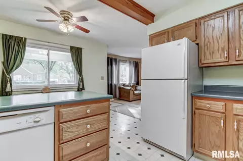 3205 S 1st St, Springfield, IL 62703 photo 9