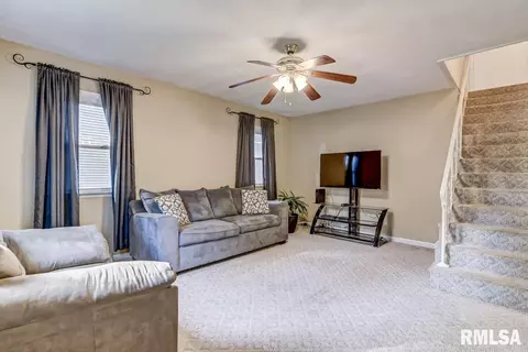 3205 S 1st St, Springfield, IL 62703 photo 4