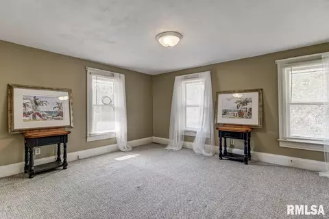 2440 S 9th St, Springfield, IL 62702 photo 23