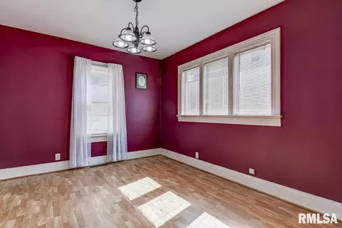 2440 S 9th St, Springfield, IL 62702 photo 14