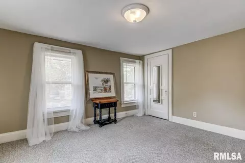 2440 S 9th St, Springfield, IL 62702 photo 21