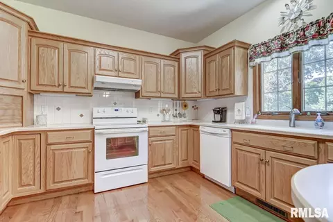 6501 Willow Springs Rd, Springfield, IL 62712 photo 15