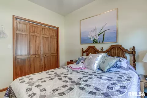 6501 Willow Springs Rd, Springfield, IL 62712 photo 27