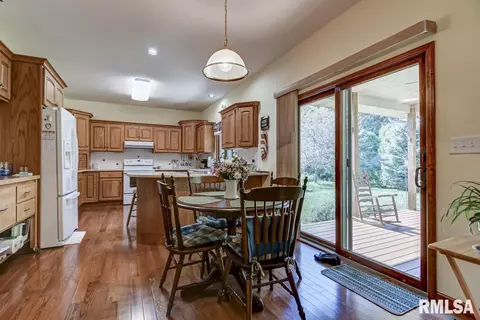 6501 Willow Springs Rd, Springfield, IL 62712 photo 10