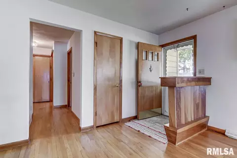 1657 Jerome Ave, Springfield, IL 62704 photo 5