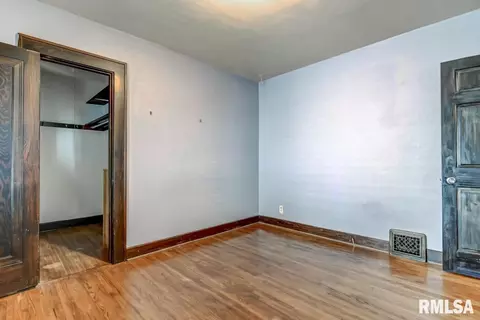 2213 Yale Blvd, Springfield, IL 62703 photo 9