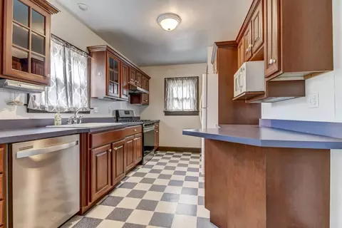 2213 Yale Blvd, Springfield, IL 62703 photo 11