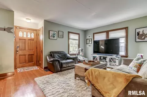 2313 S 7th St, Springfield, IL 62703 photo 8