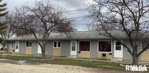 407 N Rotary Dr, Abingdon, IL 61410 photo 1