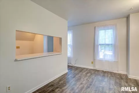 1029 N 2nd St, Springfield, IL 62702 photo 20