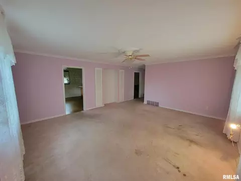 32 Rainbow Rd, Springfield, IL 62712 photo 4