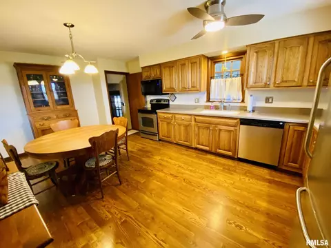 843 Macomb Rd, Abingdon, IL 61410 photo 29