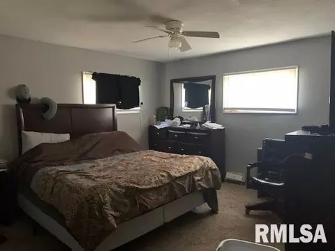 2434 S 14th St, Springfield, IL 62703 photo 7