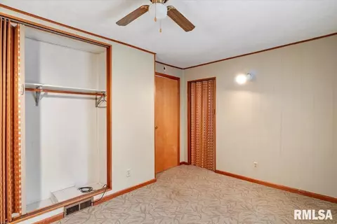 2112 S Pasfield St, Springfield, IL 62704 photo 20