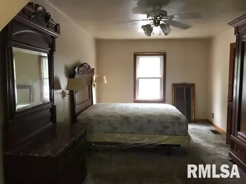 2144 S Walnut St, Springfield, IL 62704 photo 16