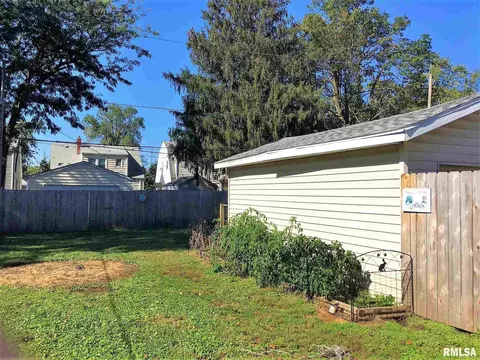 2409 S 8th St, Springfield, IL 62703 photo 15