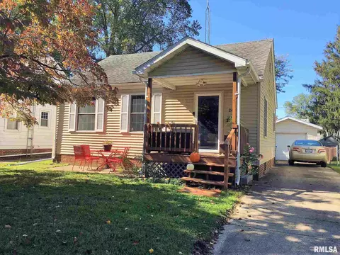 2409 S 8th St, Springfield, IL 62703 photo 2