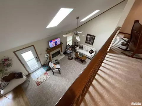2519 Chapel Hill Dr, Springfield, IL 62702 photo 11