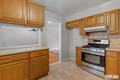 2 Coachlight Ct, Springfield, IL 62703 photo 13
