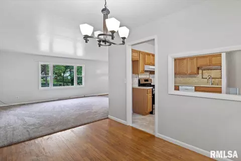 2 Coachlight Ct, Springfield, IL 62703 photo 10