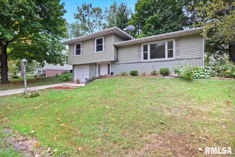 2 Coachlight Ct, Springfield, IL 62703 photo 3