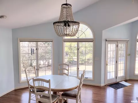 2129 Illini Rd, Springfield, IL 62704 photo 17