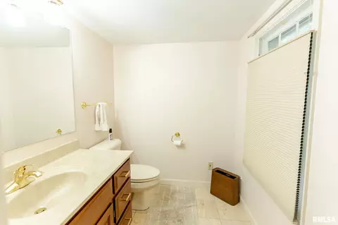 2129 Illini Rd, Springfield, IL 62704 photo 35