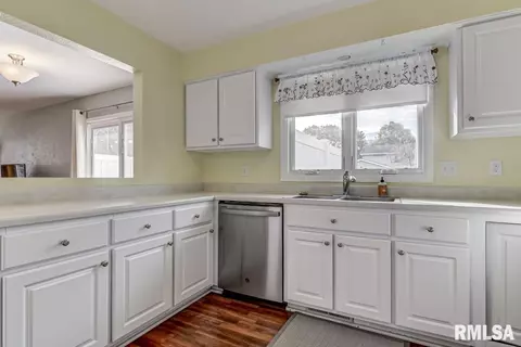7 Brookside Pl, Springfield, IL 62704 photo 12