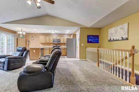 3008 Andy Rd, Springfield, IL 62702 photo 4