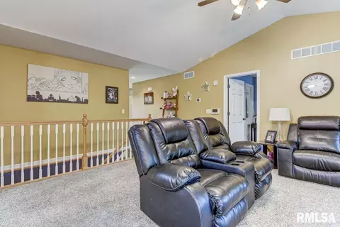 3008 Andy Rd, Springfield, IL 62702 photo 3