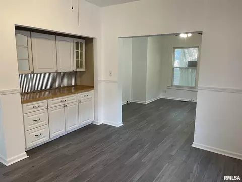 514 W Vine St, Springfield, IL 62704 photo 5