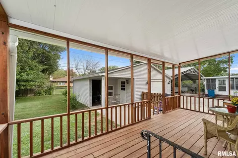 32 Bob O Link Dr, Springfield, IL 62702 photo 5