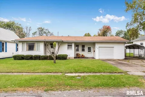 1527 E Watch Ave, Springfield, IL 62702 photo 1