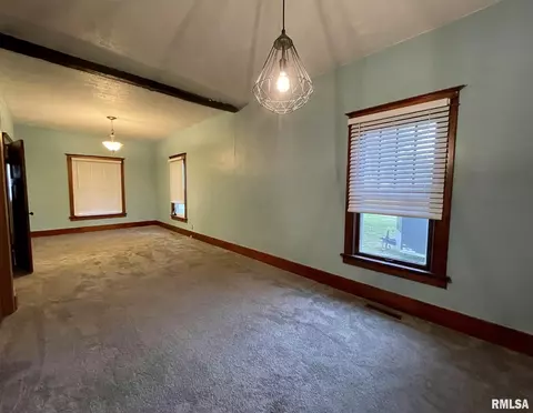 412 Pine Tree Rd, Abingdon, IL 61410 photo 9