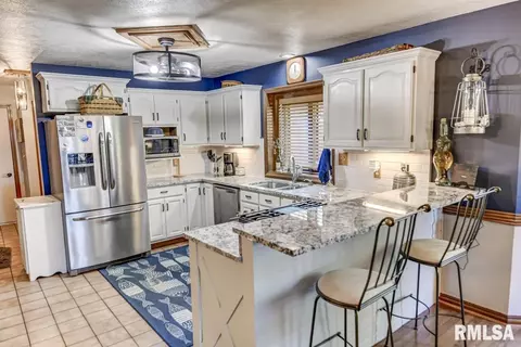 2736 Hilltop Rd, Springfield, IL 62712 photo 14