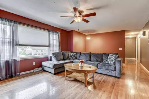 121 Archer Ave, Springfield, IL 62704 photo 5