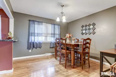 121 Archer Ave, Springfield, IL 62704 photo 14
