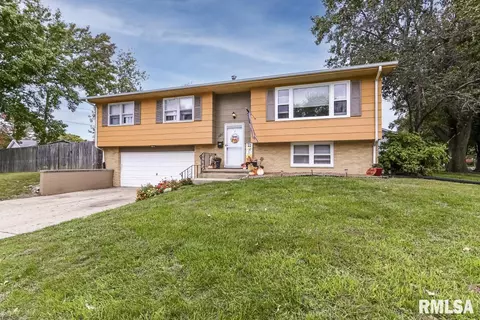 121 Archer Ave, Springfield, IL 62704 photo 2