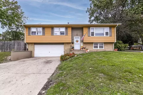 121 Archer Ave, Springfield, IL 62704 photo 1