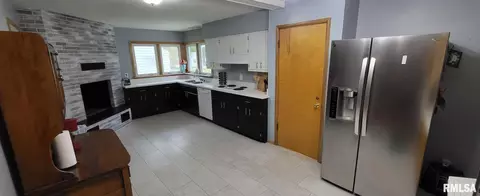 3 Bob O Link Dr, Springfield, IL 62702 photo 3