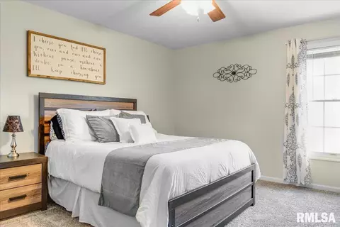 2704 Warrior Blvd, Springfield, IL 62712 photo 16